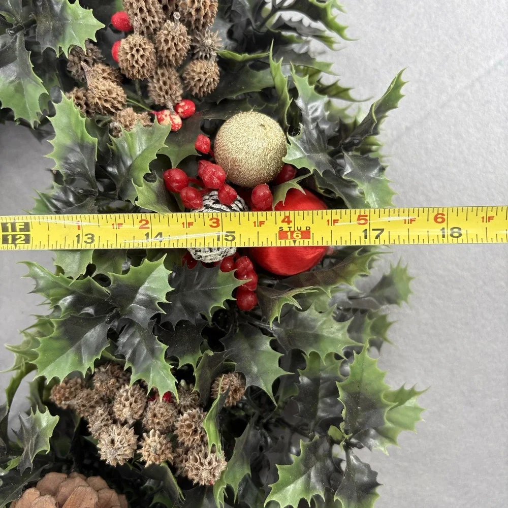 Vintage Holiday Christmas Door Wreath Plastic Evergreen Leaves Holly Berries MCM
